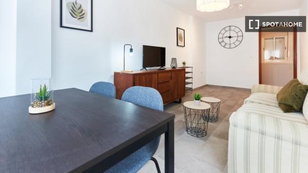 Habitación compartida en alquiler en Barrio León, Sevilla.