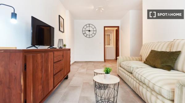 Habitación compartida en alquiler en Barrio León, Sevilla.