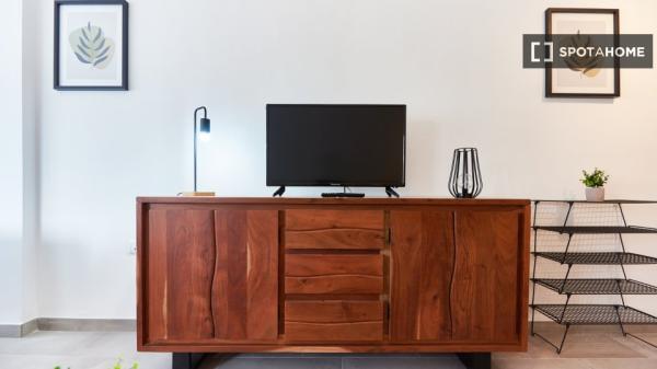 Habitación compartida en alquiler en Barrio León, Sevilla.