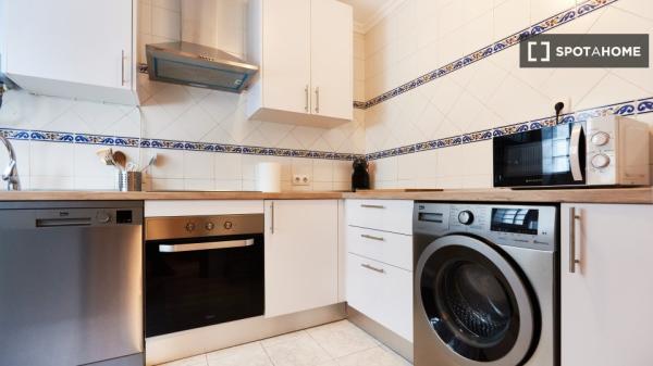 Habitación compartida en alquiler en Barrio León, Sevilla.