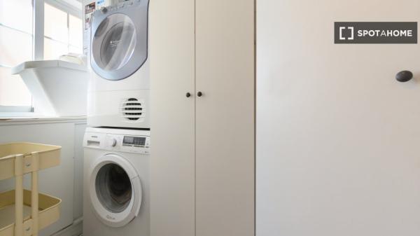 Piso de 4 habitaciones en alquiler en el Ensanche de Vallecas