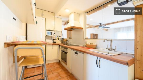 Piso de 4 habitaciones en alquiler en el Ensanche de Vallecas