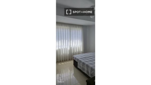 Apartamento de 1 dormitorio en alquiler en Calp, Alicante