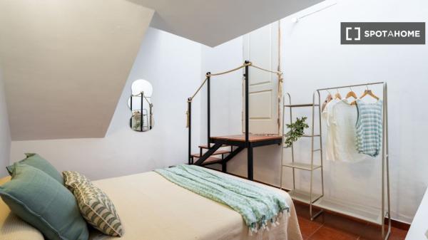 Apartamento de 2 dormitorios en alquiler en Roquetas de Mar, Almería