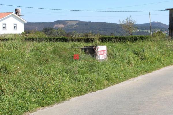 Terreno en Menlle Arriba