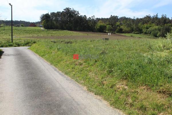 Terreno en Menlle Arriba