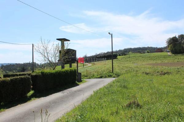 Terreno en Menlle Arriba