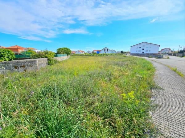 Terreno en calle Pedras Miudas