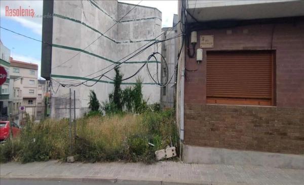 Terreno en calle Monumento, 7