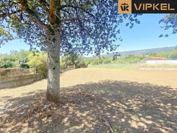 Terreno en calle da Agriña