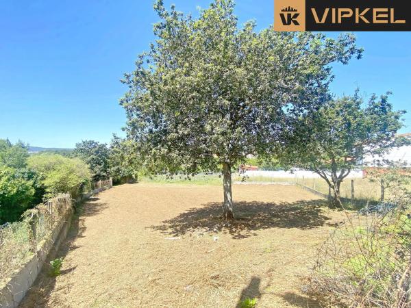 Terreno en calle da Agriña