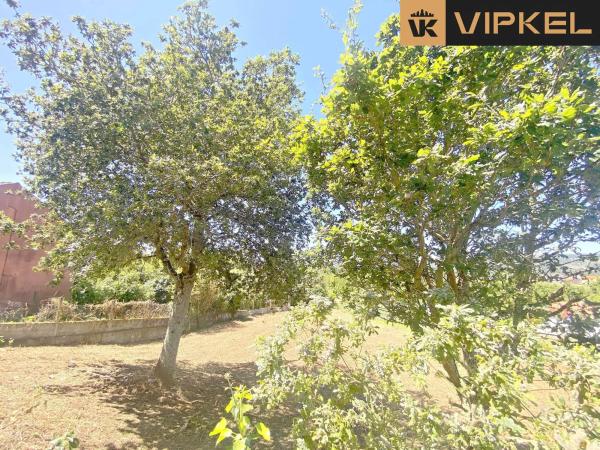 Terreno en calle da Agriña