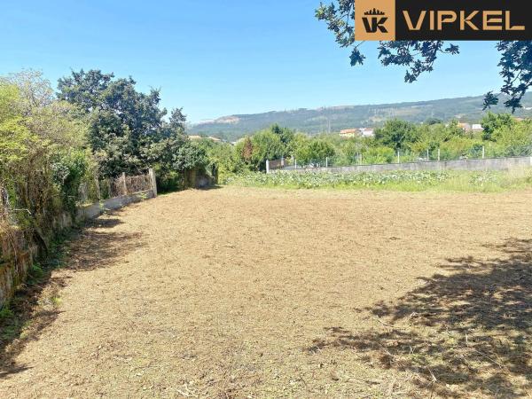 Terreno en calle da Agriña