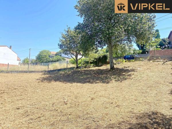 Terreno en calle da Agriña