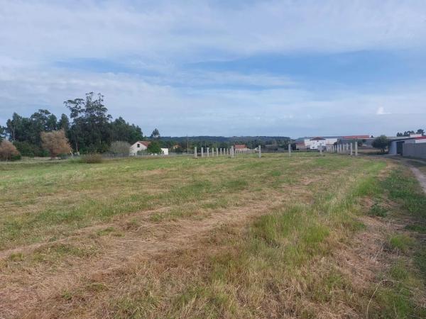 Terreno en Lugar de Sirves, 57