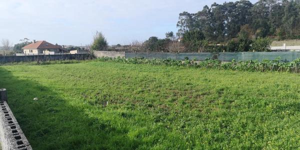 Terreno en calle de Laxes s/n