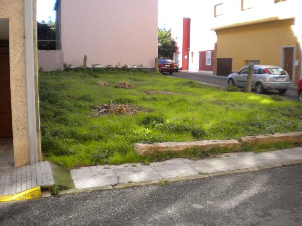 Terreno en calle Curros Enríquez s/n Cascourbanoderibeira