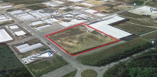 Terreno en calle do Cobre