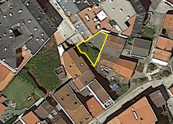 Terreno en calle Nova s/n Sn