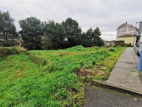 Terreno en calle da Trabe s/n