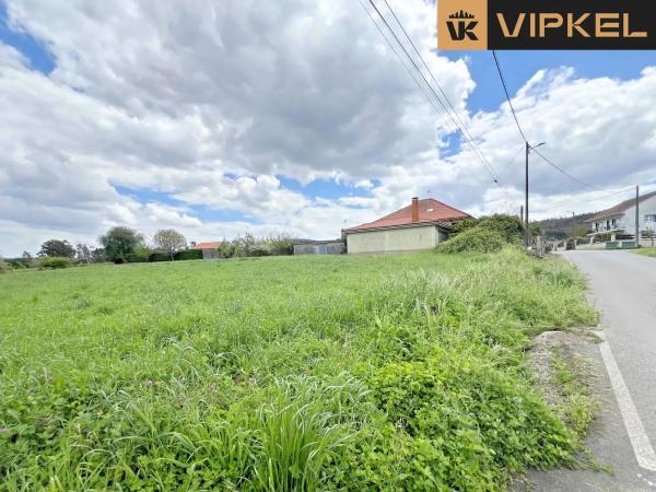 Terreno en Lugar Requesende s/n