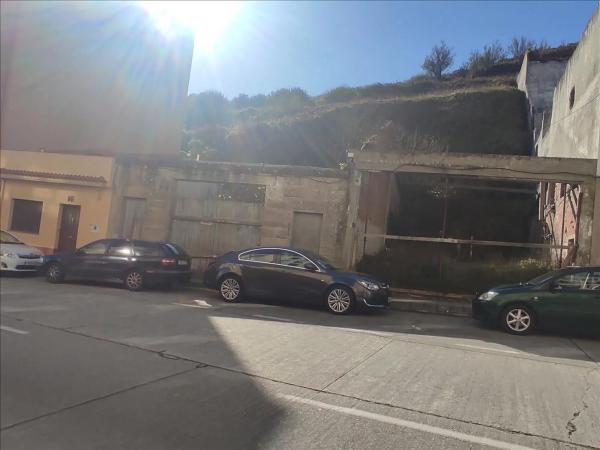 Terreno en calle Emilio González López
