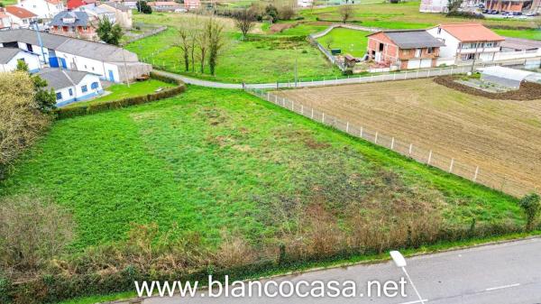 Terreno en Carballo