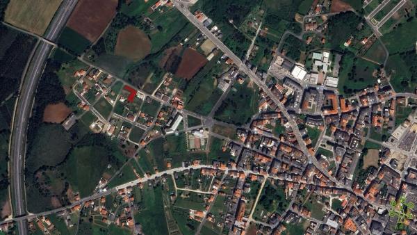 Terreno en calle Mirtos