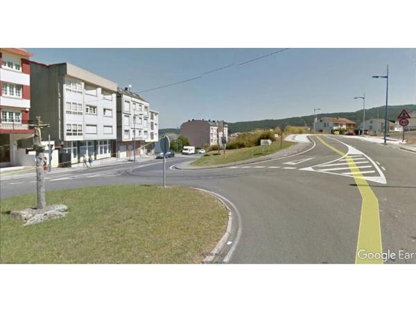 Terreno en calle Isidro Parga Pondal, 48