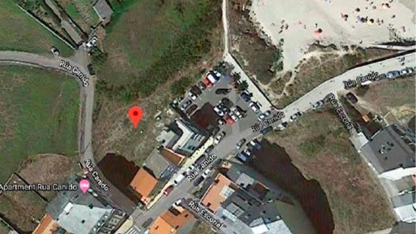 Terreno en calle Canido s/n None