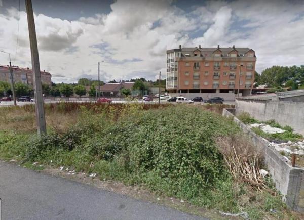 Terreno en calle Alfonso Daniel Rodríguez Castelao