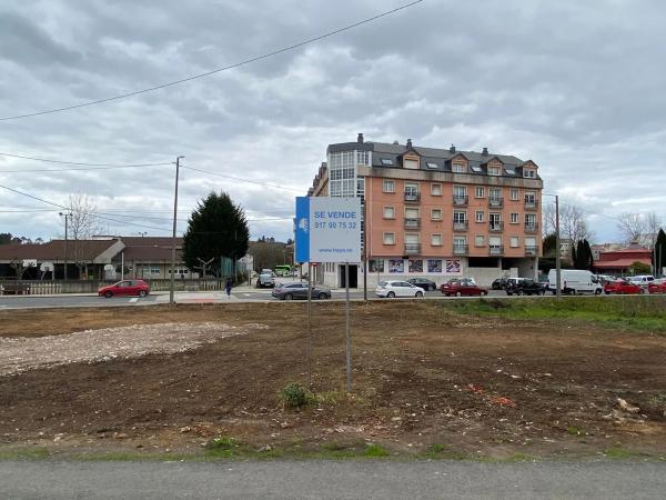 Terreno en calle Alfonso Daniel Rodríguez Castelao