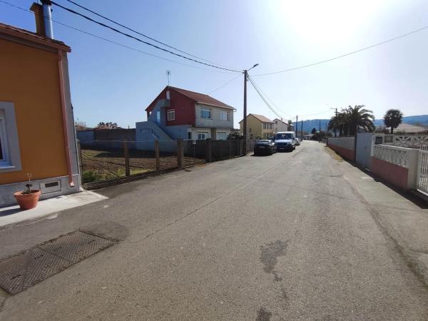 Terreno en Cruceiro, 13