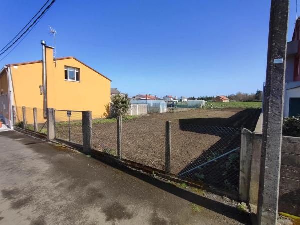 Terreno en Cruceiro, 13