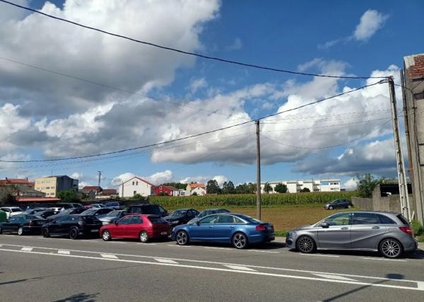 Terreno en avenida Finisterre, 21