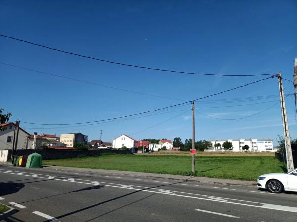 Terreno en avenida Finisterre, 21