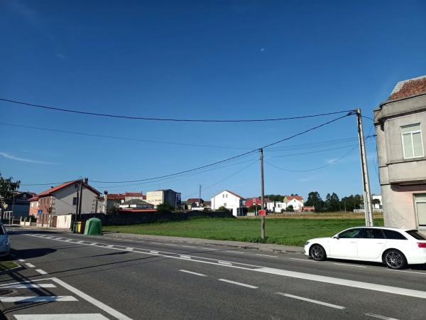 Terreno en avenida Finisterre, 21