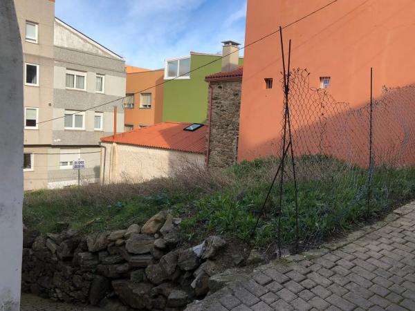 Terreno en calle Merced, 12