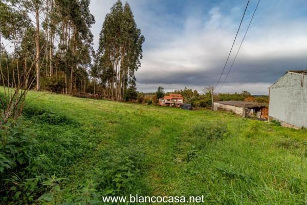 Terreno en Coristanco