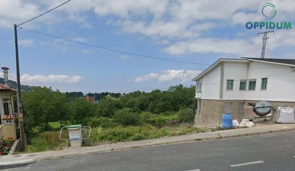 Terreno en avenida Arenal