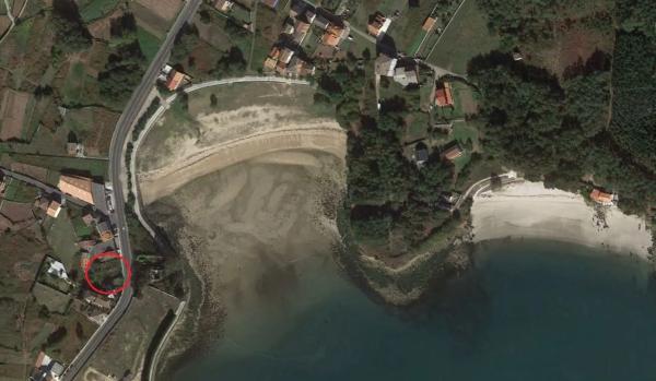 Terreno en avenida Cedeira, 33 a