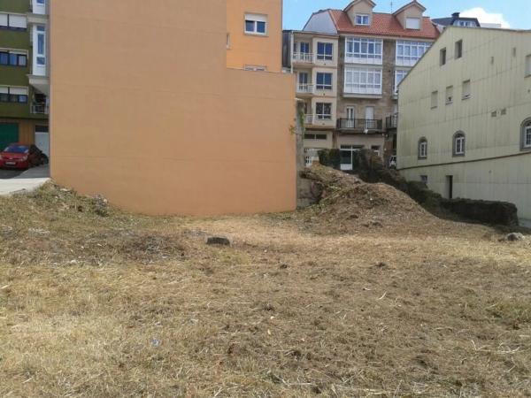 Terreno en calle Rosalia de Castro, 38