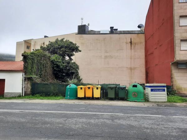 Terreno en avenida Fisterra, 141