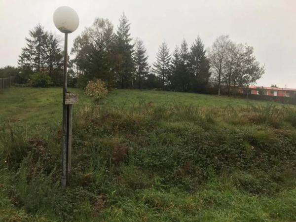 Terreno en calle Suroeste