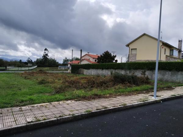 Terreno en circunvalación Campo Feira, 112