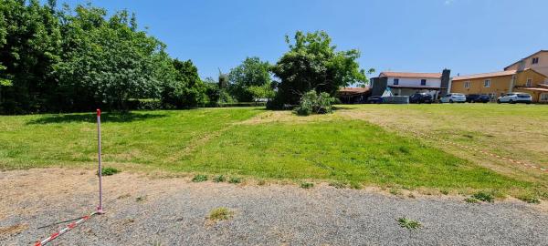 Terreno en Coirós de arriba, 64