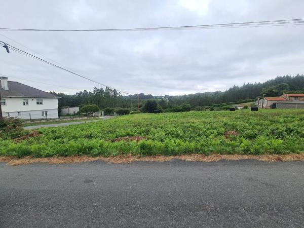 Terreno en Piñeiro s/n Sn