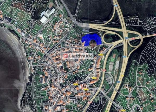 Terreno en calle Taina s/n