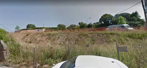 Terreno en calle de Ramón Cabanillas