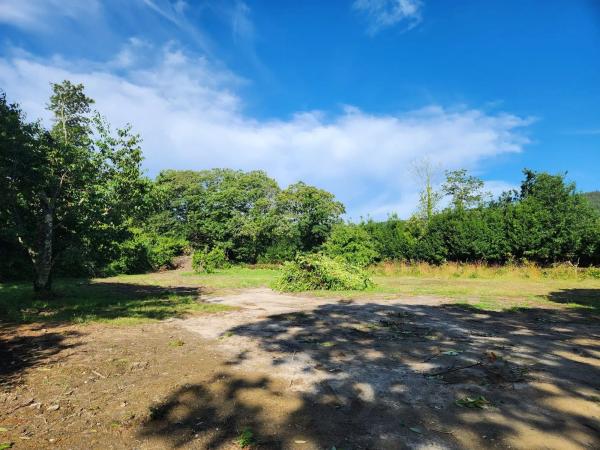 Terreno en Trasanquelos s/n